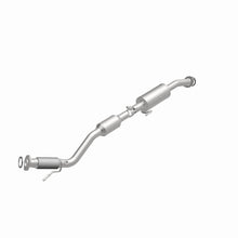 Load image into Gallery viewer, MagnaFlow 18-20 Toyota Camry L4 2.5L OEM Grade Direct-Fit Catalytic Converter