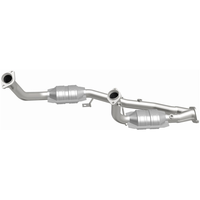 Magnaflow 95-96 Ford Windstar 3.0L Direct Fit Converter Magnaflow