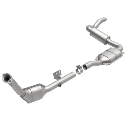 MagnaFlow Conv DF 2003 Mercedes ML320 3.2L Magnaflow