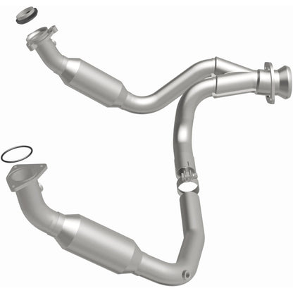 Magnaflow 09-10 Cadillac Escalade 6.2L Direct Fit Converter Magnaflow