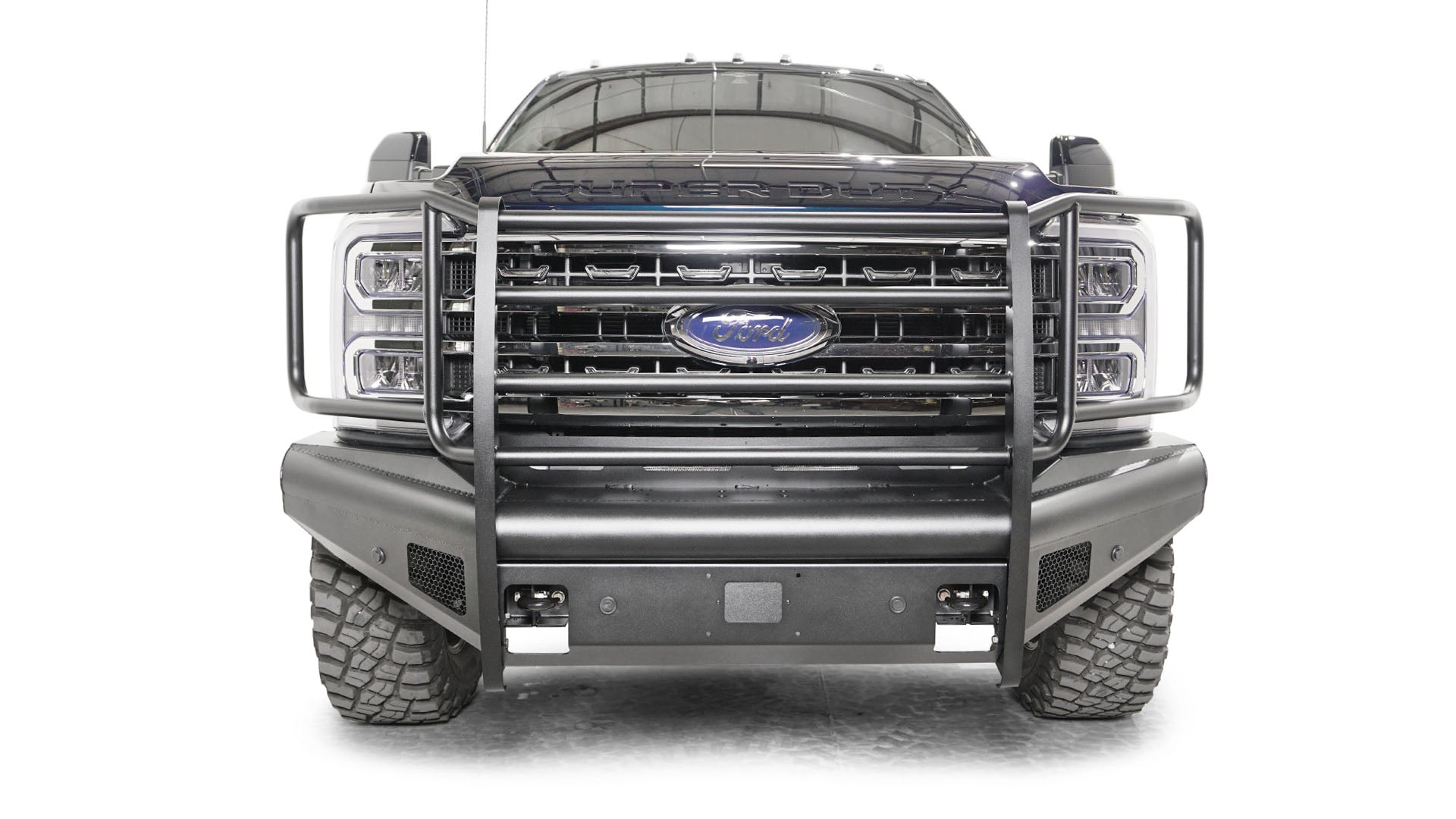 Fab Fours FS23-Q5960-1 Elite Front Bumper w/ Full Grille Guard for 2023–2025 Ford Super Duty Fab Fours