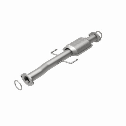 MagnaFlow Conv DF 01-04 Toyota Tacoma 2.4L Rear Magnaflow