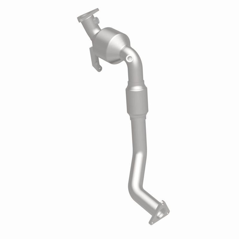 MagnaFlow Conv DF 07 VW Touareg 3.6L Rear close Magnaflow