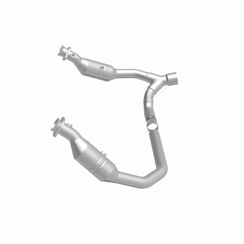MagnaFlow Conv Direct Fit 06-07 Ram 1500 4.7L Underbody Magnaflow
