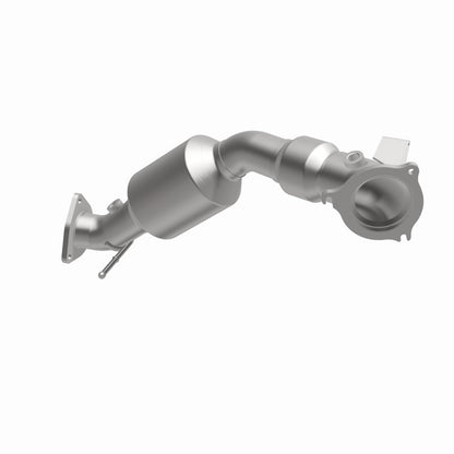 MagnaFlow 13-15 Land Rover LR2 2.0L CARB Compliant Direct Fit Catalytic Converter Magnaflow