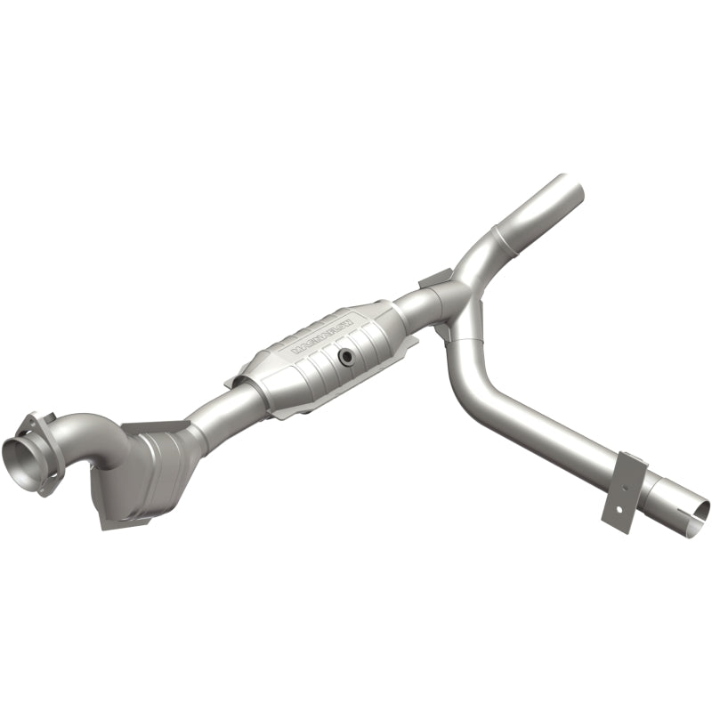MagnaFlow Conv DF 01 Ford Trucks 4.6L Magnaflow