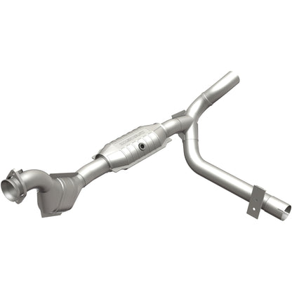 MagnaFlow Conv DF 01 Ford Trucks 4.6L Magnaflow