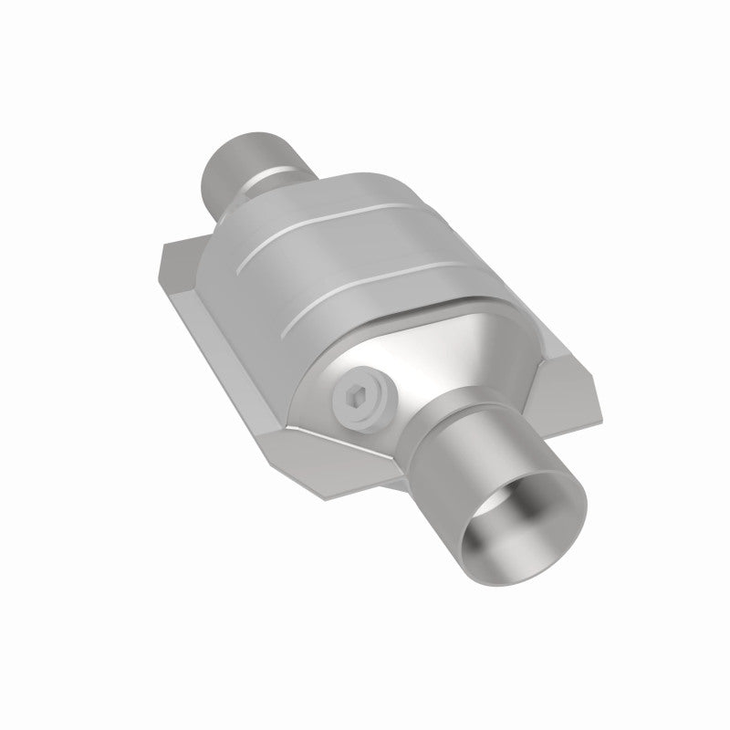 MagnaFlow Conv Univ 2.25 W/Dual O2 Boss Magnaflow