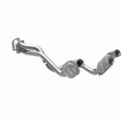 Magnaflow 2005 Ford F-250 Super Duty 6.8L Direct Fit Converter Magnaflow