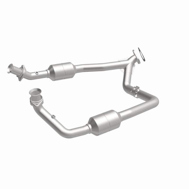 Magnaflow 2003 Ford E-350 Super Duty 5.4L Direct Fit Converter Magnaflow