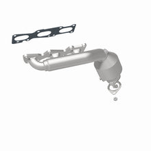 Load image into Gallery viewer, Magnaflow Conv DF 2007-2009 Sorento 3.3 3.8 L Manifold