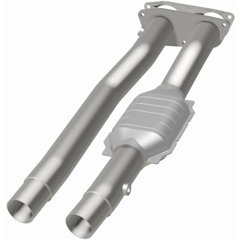 Magnaflow 96-99 Chevy C2500 Suburban 7.4L Direct Fit Converter Magnaflow