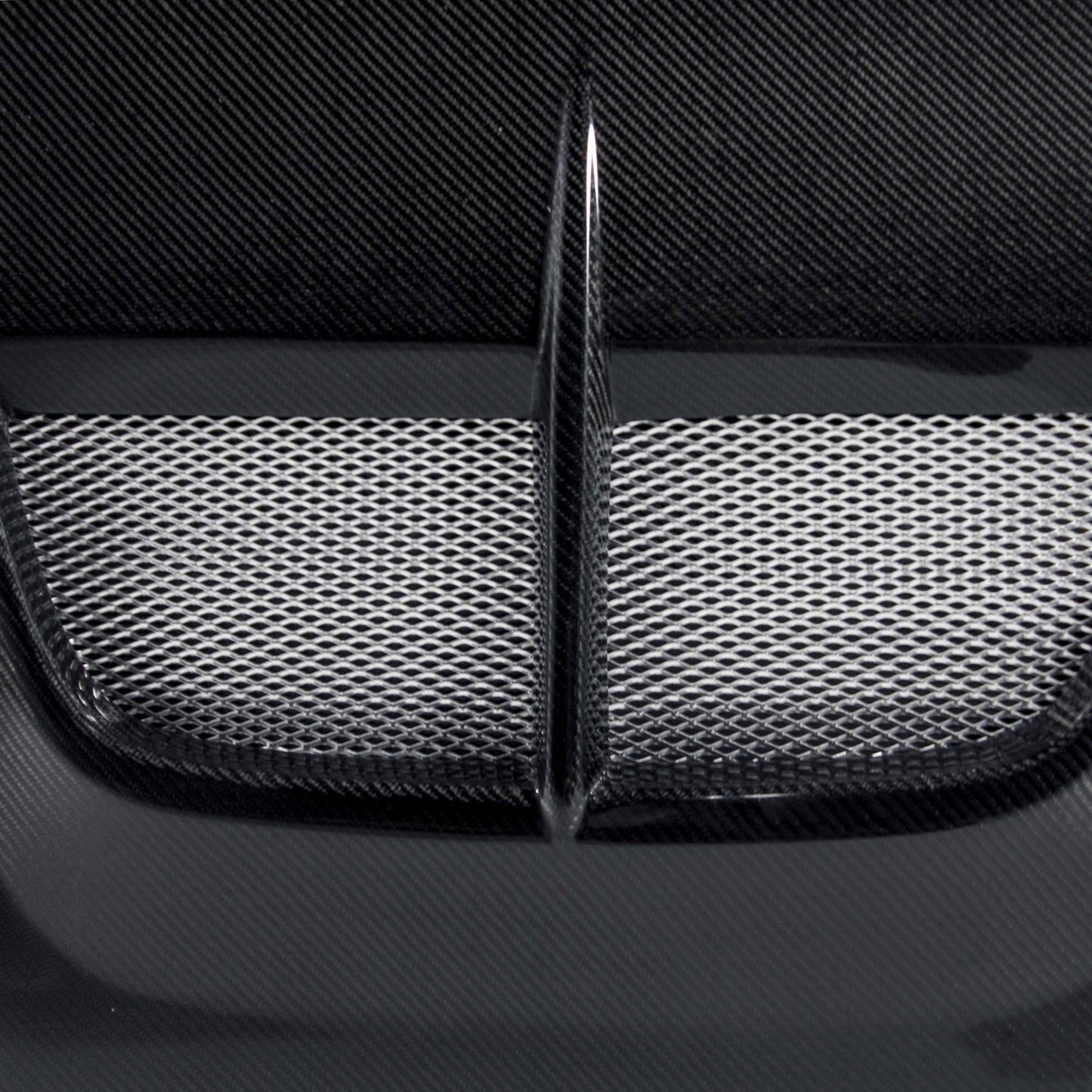 Seibon HD0005LXIS-TS TS-Style Carbon Fiber Hood for 2001–2005 Lexus IS300