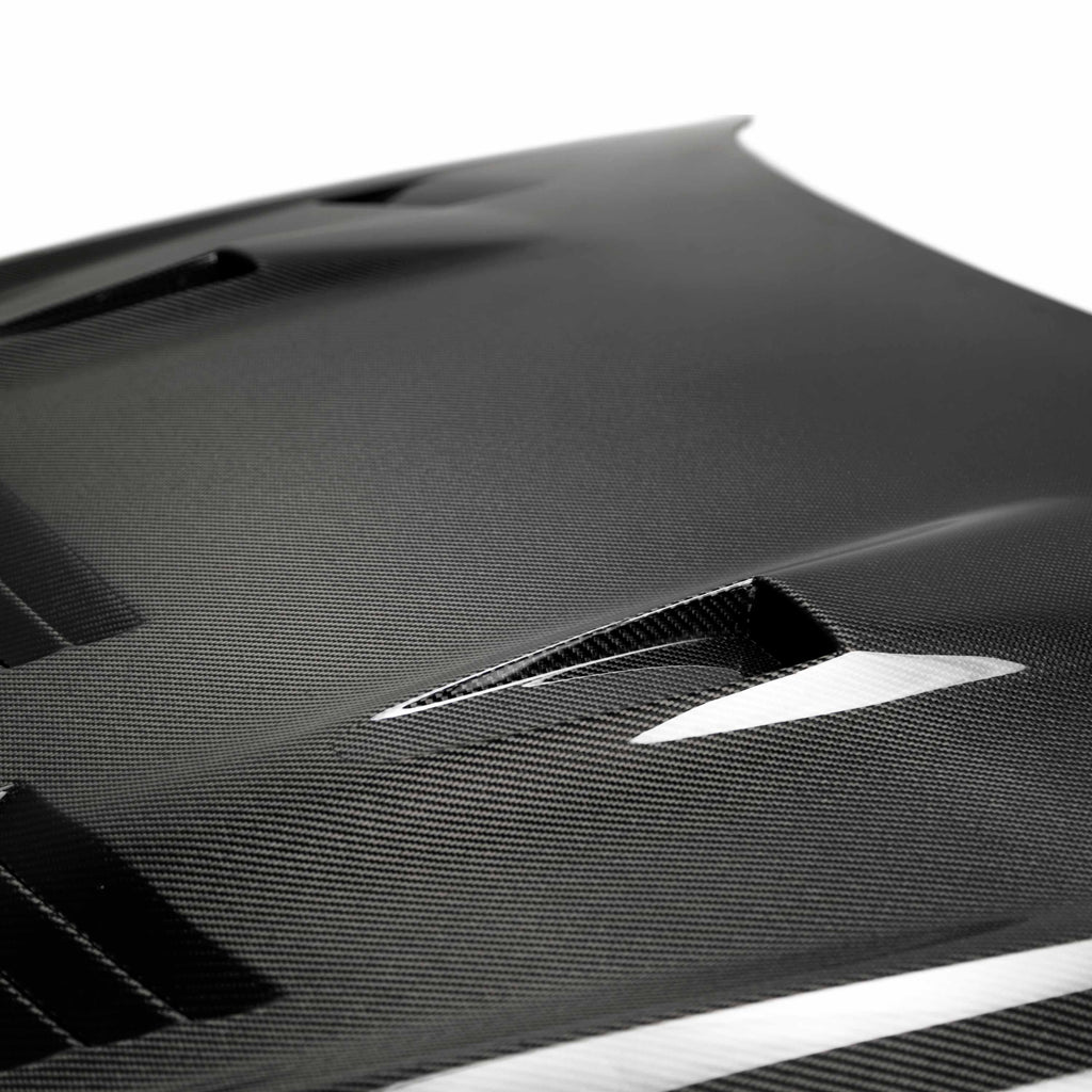 Seibon Nissan GT-R Carbon Fiber Hood (GTII-style) - HD17NSGTR-GTII