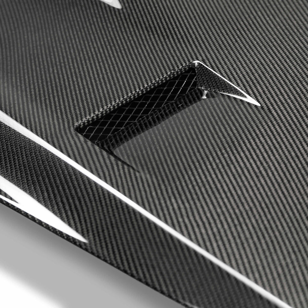 Seibon Nissan GT-R Carbon Fiber Hood (GTII-style) - HD17NSGTR-GTII