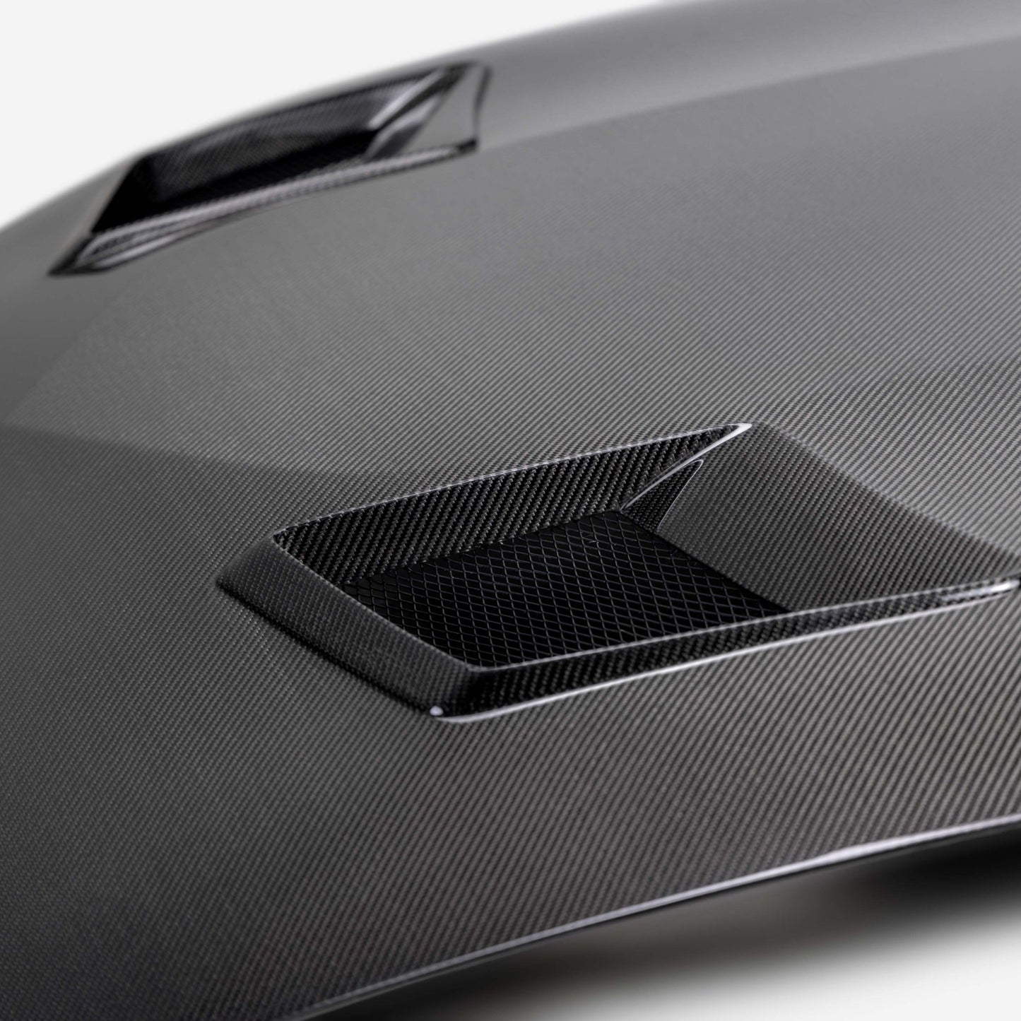 Seibon GT-style carbon fiber hood for 2023-2024 Nissan Z - HD22NSZ-GT