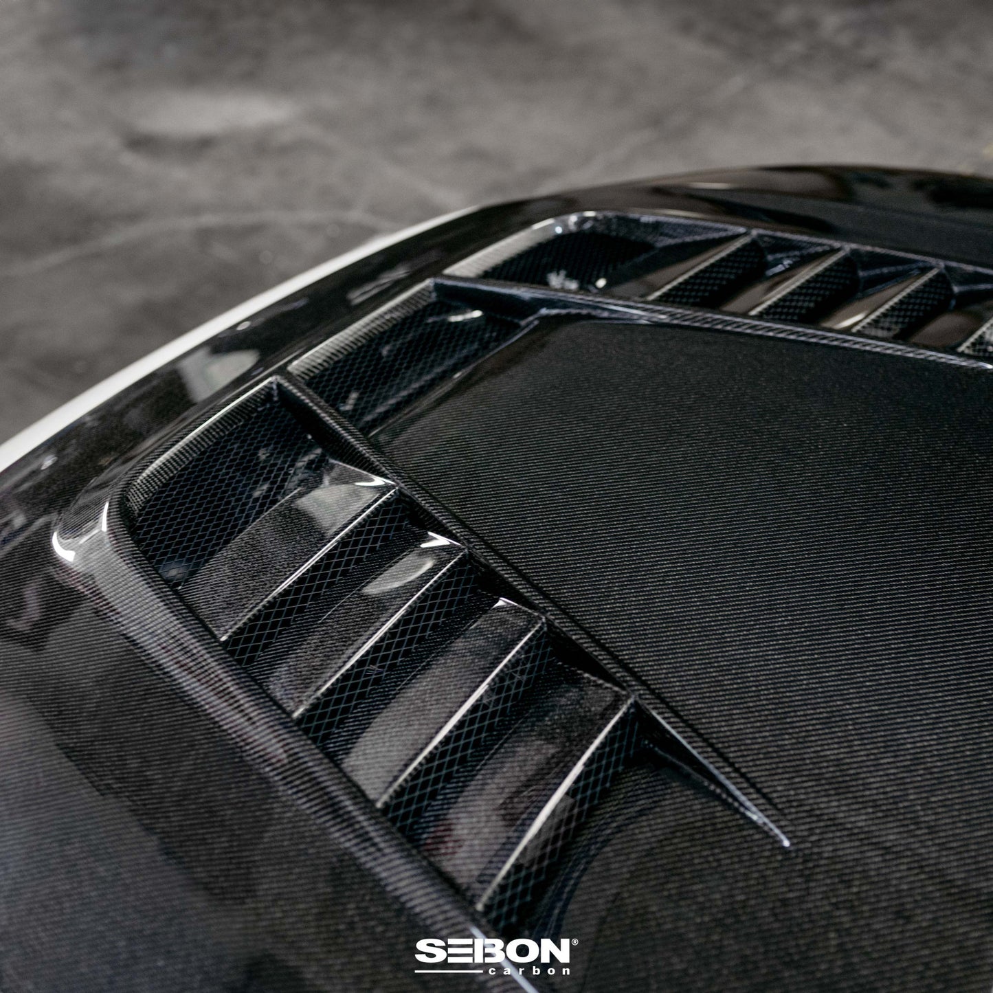 Seibon HD23HDCVR-TV-DS Double-Sided Carbon Fiber TV-Style Hood for 2023–2025 Honda Civic Type R