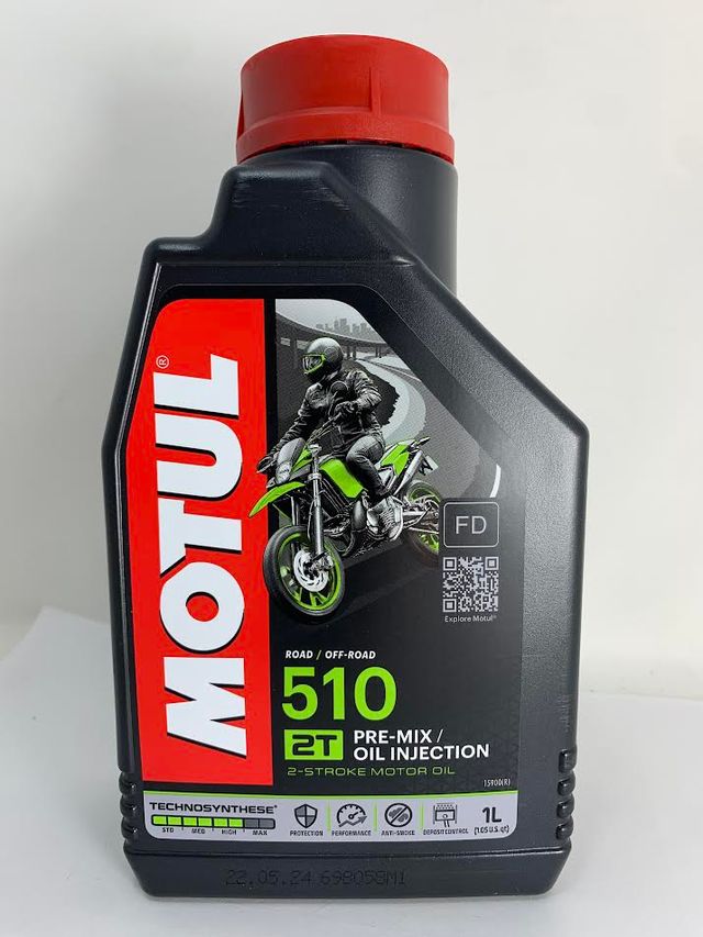 Motul 510 2T Pre-Mix Oil Injection 4X4L