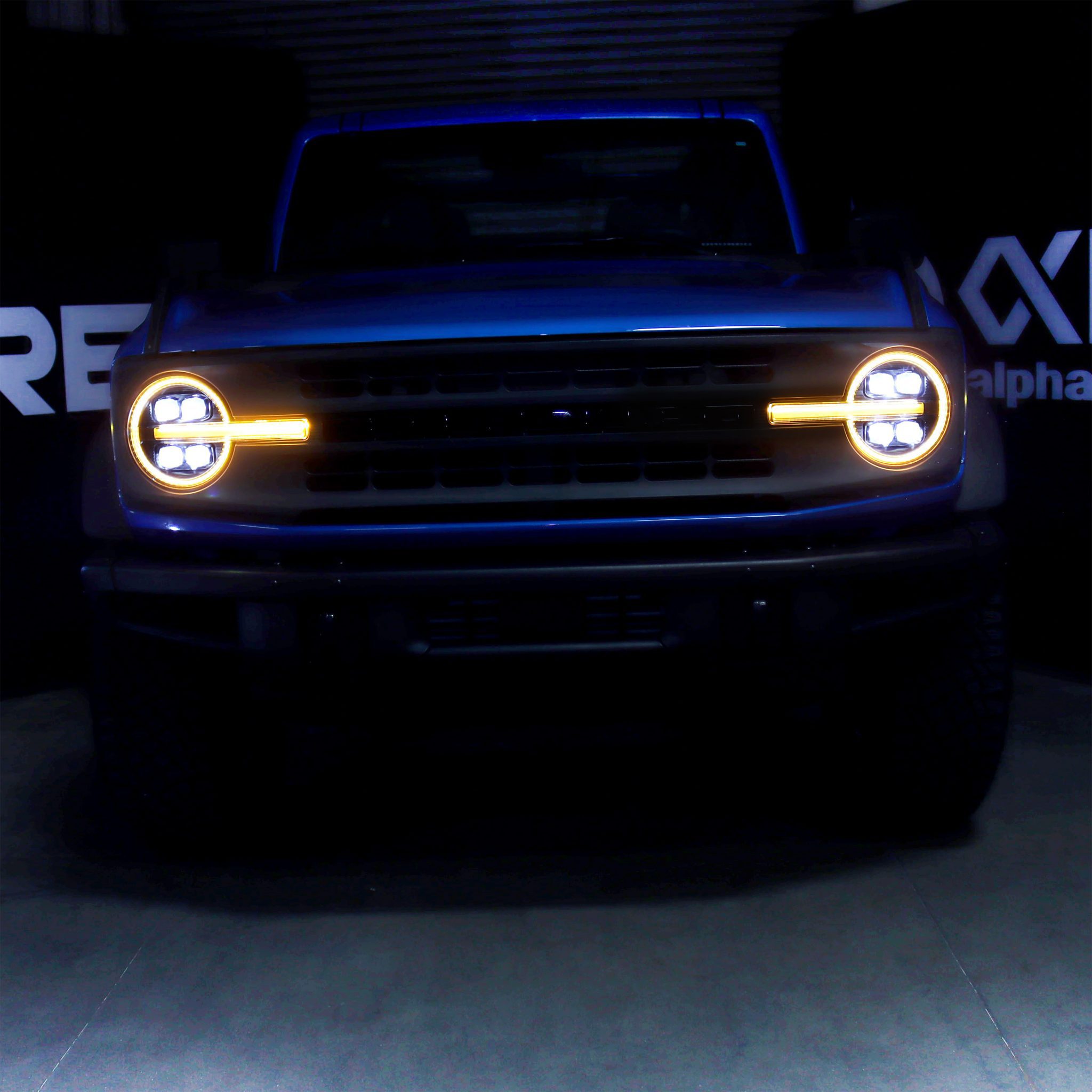 AlphaRex 21-23 Ford Bronco /22-23 Ford Bronco Raptor NOVA-Series LED Projector Headlights Alpha-black - 880259