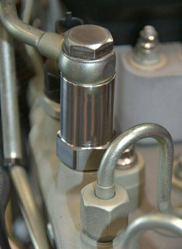 PLM fuel rail plug for 2003-2007 Dodge Ram 2500 3500 5.9L Cummins PrivateLabelMfg