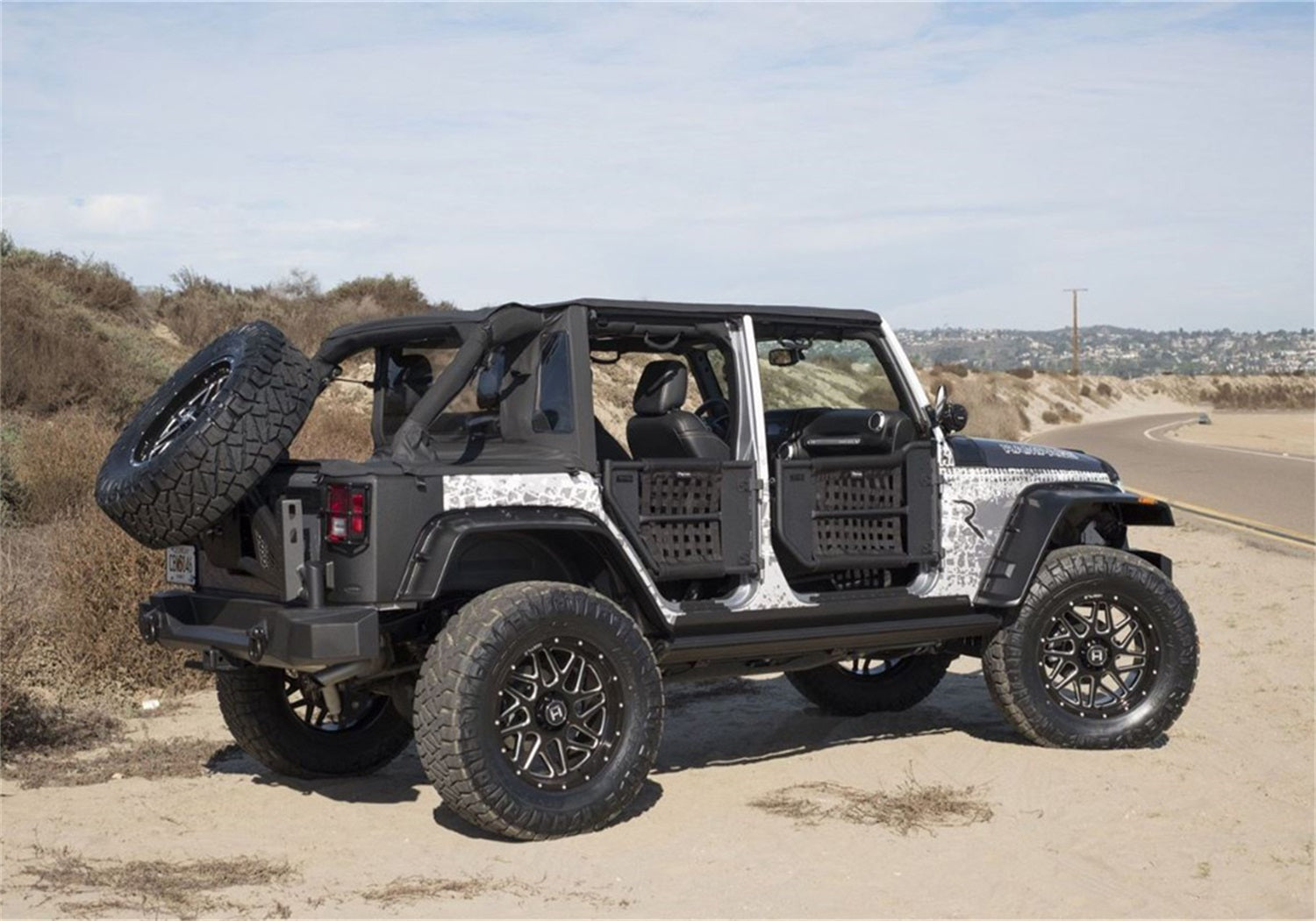 Rampage Trailview Tonneau Top for 2007-2018 Jeep Wrangler JK - 990135