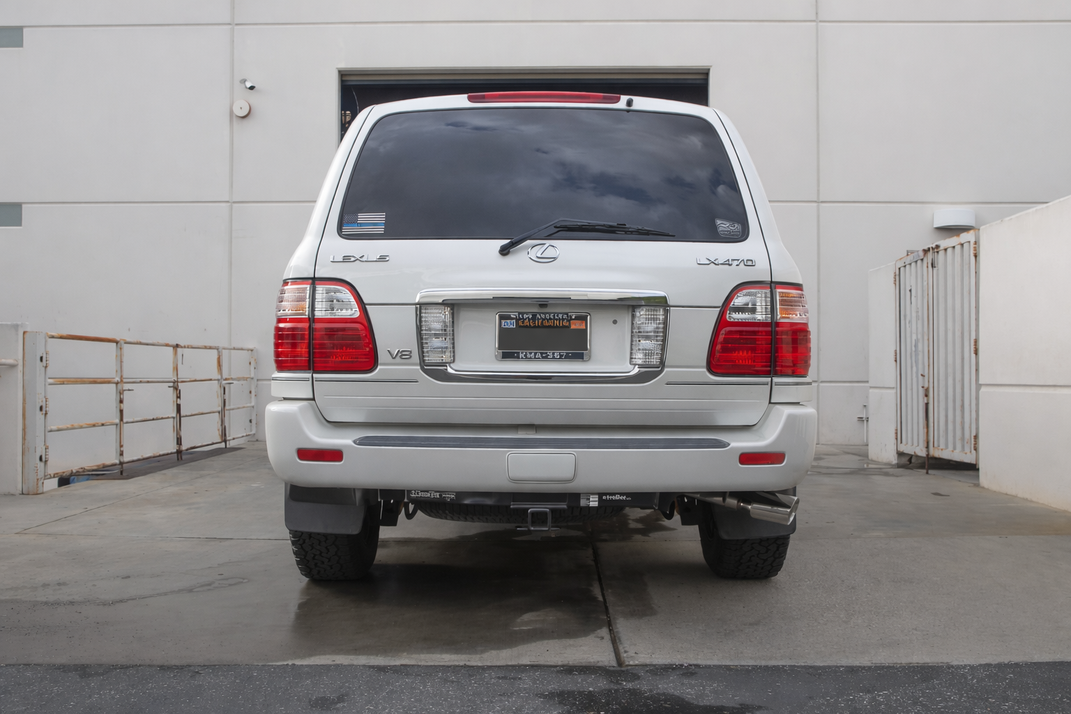 Revel catback exhaust system for 1998-2007 Lexus LX470 and Toyota Land Cruiser J100 - T76003R
