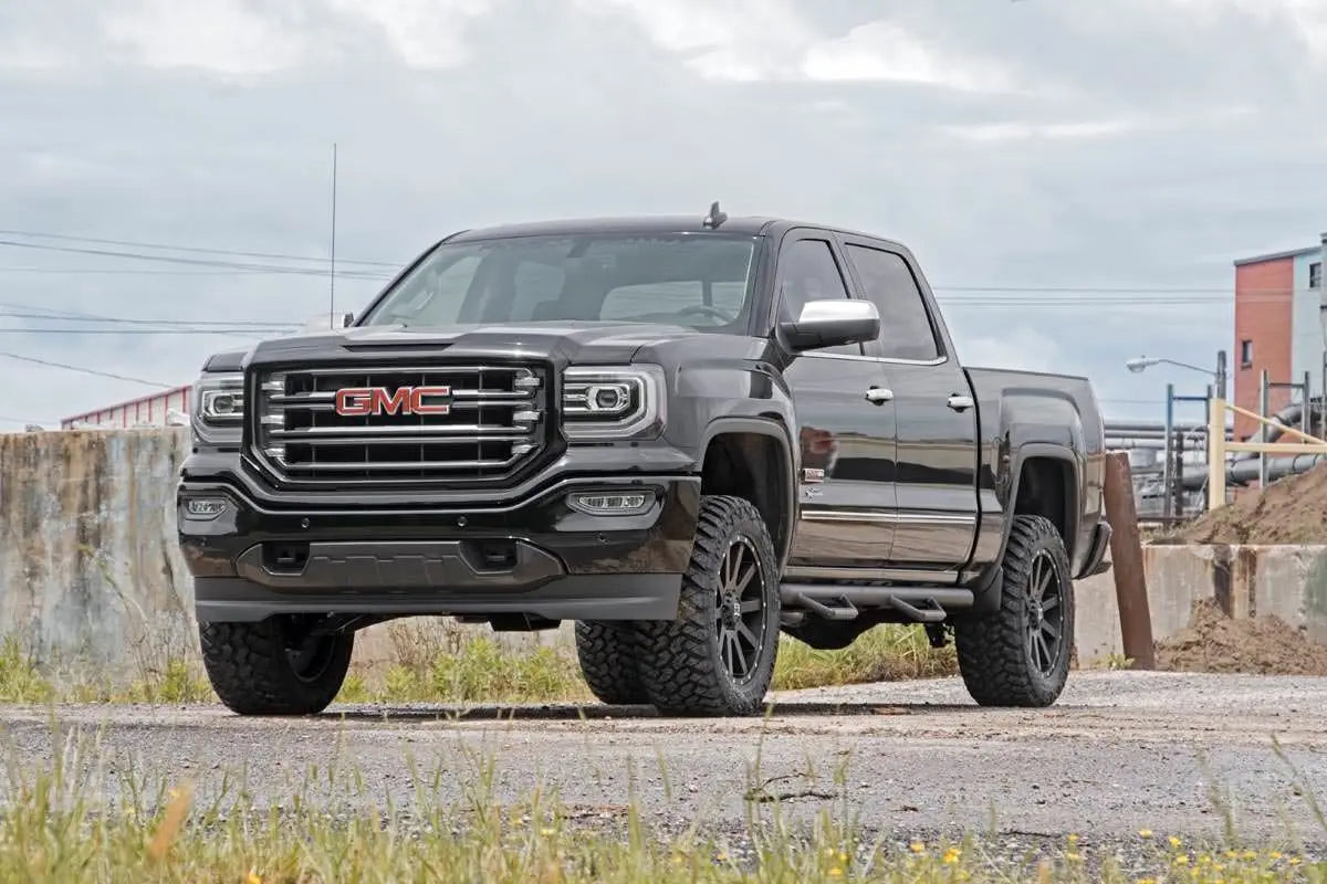 Rough Country 3.5 Inch Lift Kit GM 1500 (07-16) 19432 Rough Country