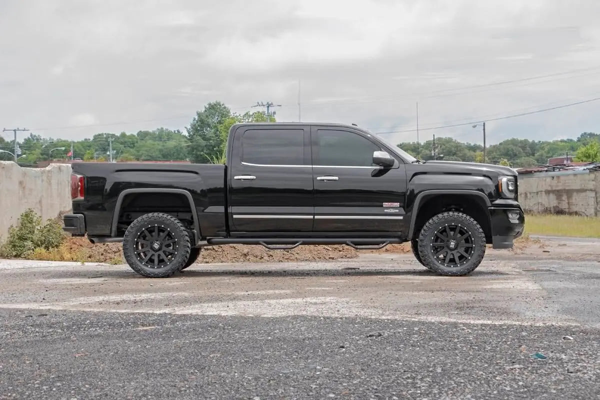 Rough Country 3.5 Inch Lift Kit GM 1500 (07-16) 19432 Rough Country