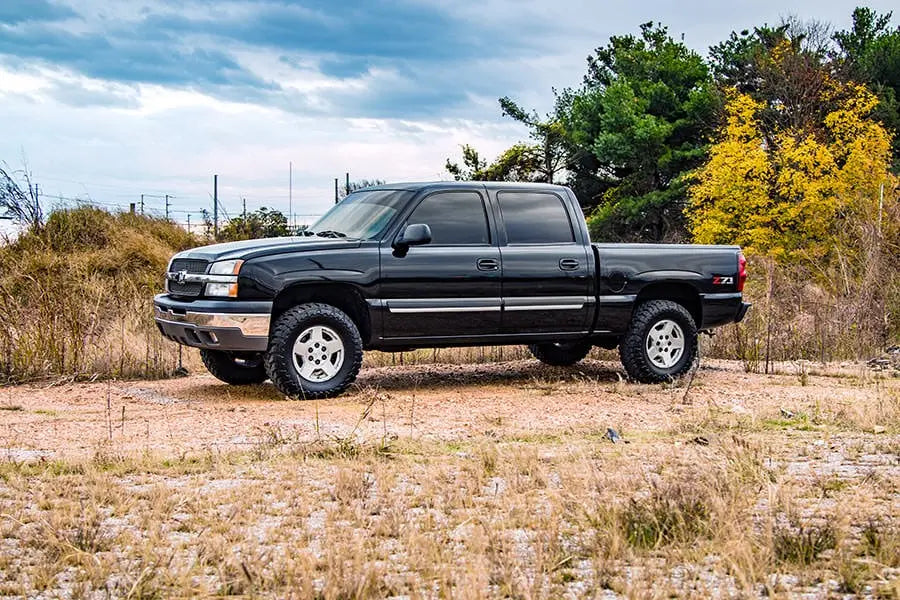 Rough Country 1.5-2 Inch Lift Kit Chevy/GMC 1500 28330 Rough Country