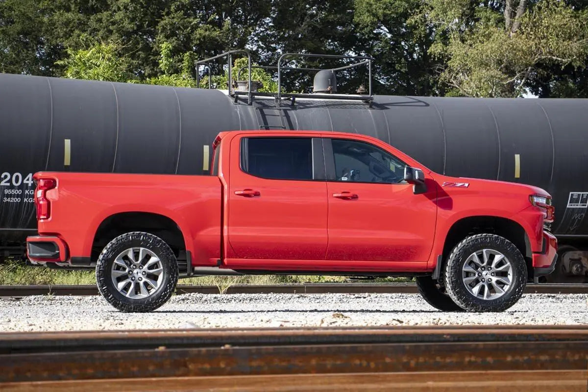Rough Country 3.5 Inch Lift Kit Silverado 1500 (19-24) 29532 Rough Country