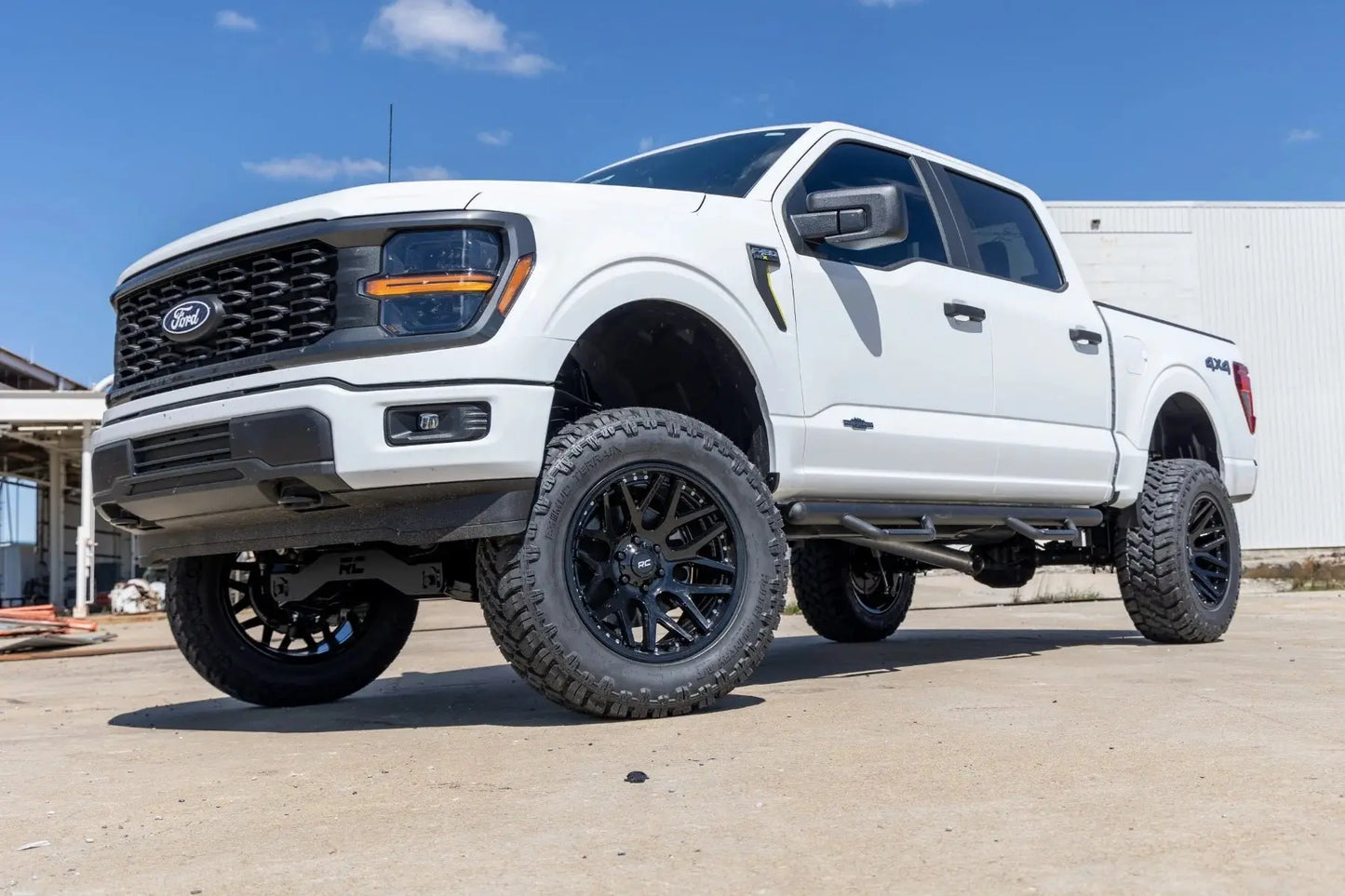 Rough Country 6 Inch Lift Kit Ford F-150 (21-24) 49931 Rough Country
