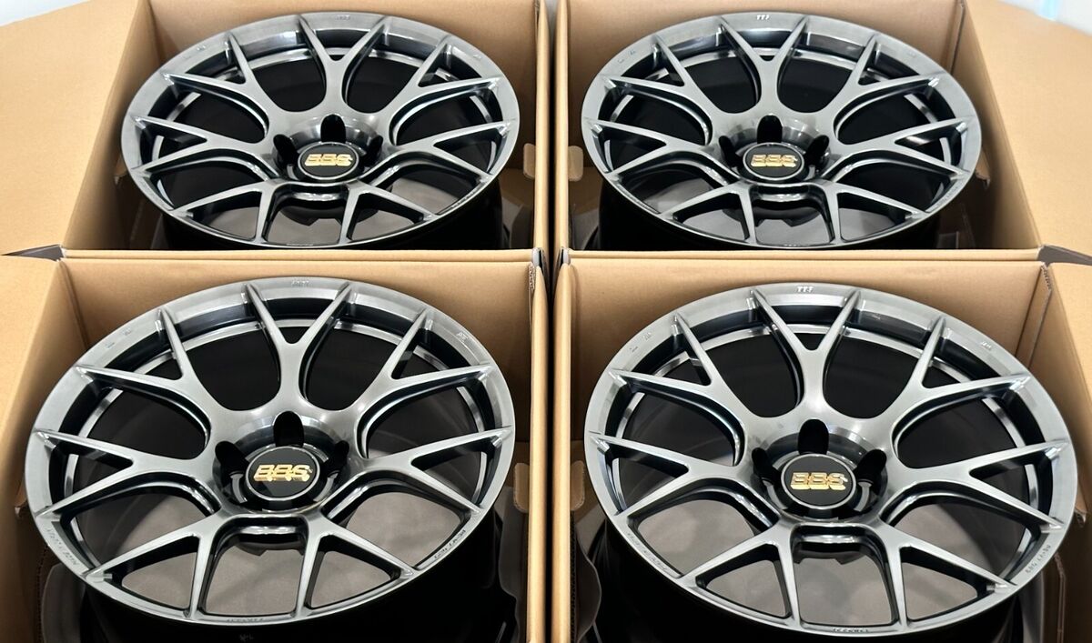 BBS RE-V7 18x9.5 5x114.3 ET38 Diamond Black Wheel -82mm PFS/Clip Required REV7027DB
