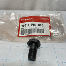 Load image into Gallery viewer, Genuine OEM Honda Clutch Flywheel Bolt (90011-PH3-000) X1