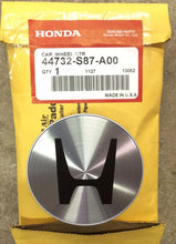 Load image into Gallery viewer, Genuine OEM Honda Wheel Center Cap (98-02) Accord Odyssey (44732-S87-A00) X1