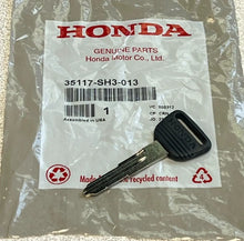 Load image into Gallery viewer, Genuine OEM Honda Master Blank Key (35117-SH3-013) X1