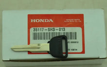 Load image into Gallery viewer, Genuine OEM Honda Master Blank Key (35117-SH3-013) X1