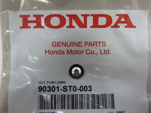 OEM Honda Grille-Emblem badge name plate Nut (90301-ST0-003) X1