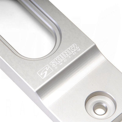 Skunk2 Billet Battery Tiedown – Hard Anodized – Civic ’92–’00 / Integra ’94–’01 | 625‑05‑0060