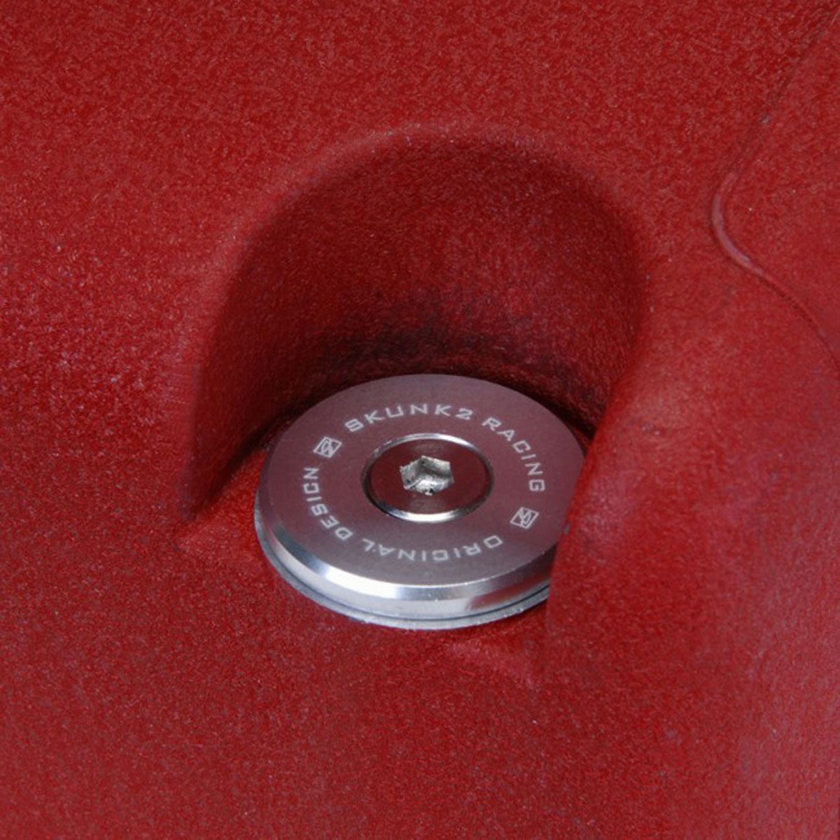 Skunk2 Low-Profile Valve Cover Hardware – K-Series (K20/K24) – Clear Anodized