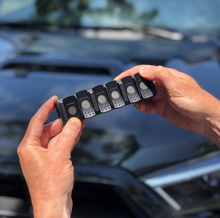 Oracle Lighting Trigger Six Switch Panel with Switches