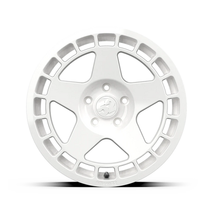 fifteen52 Turbomac 18x8.5 5x114.3 30mm ET 73.1mm Center Bore Rally White Wheel fifteen52