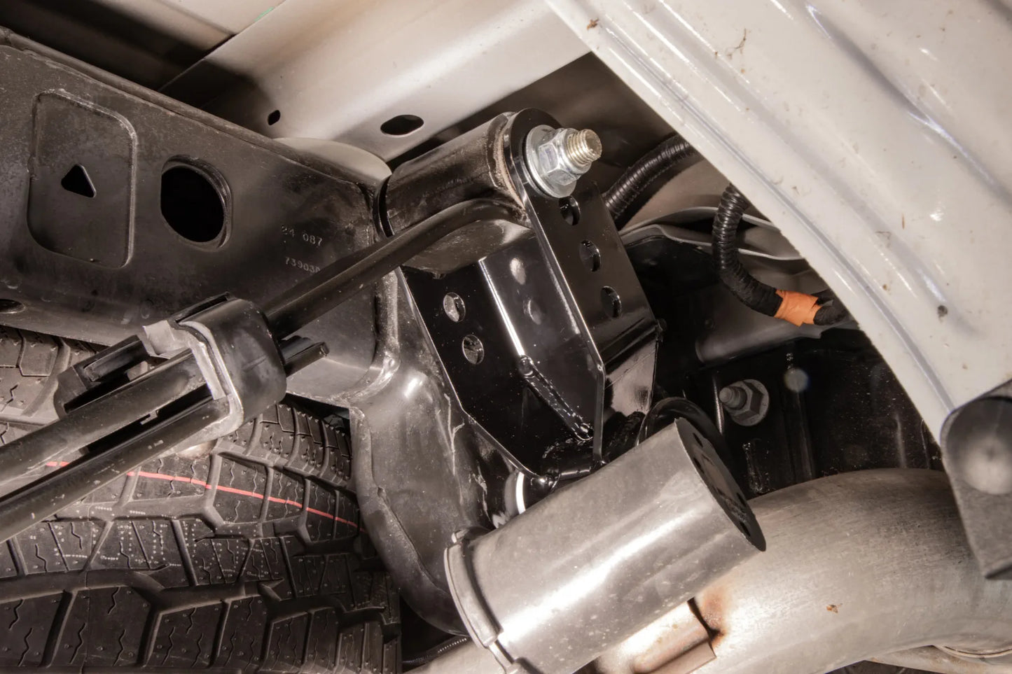 UMI Performance 2015-2024 Ford F-150 Reverse Leveling Kit, 2WD/4WD- 6562