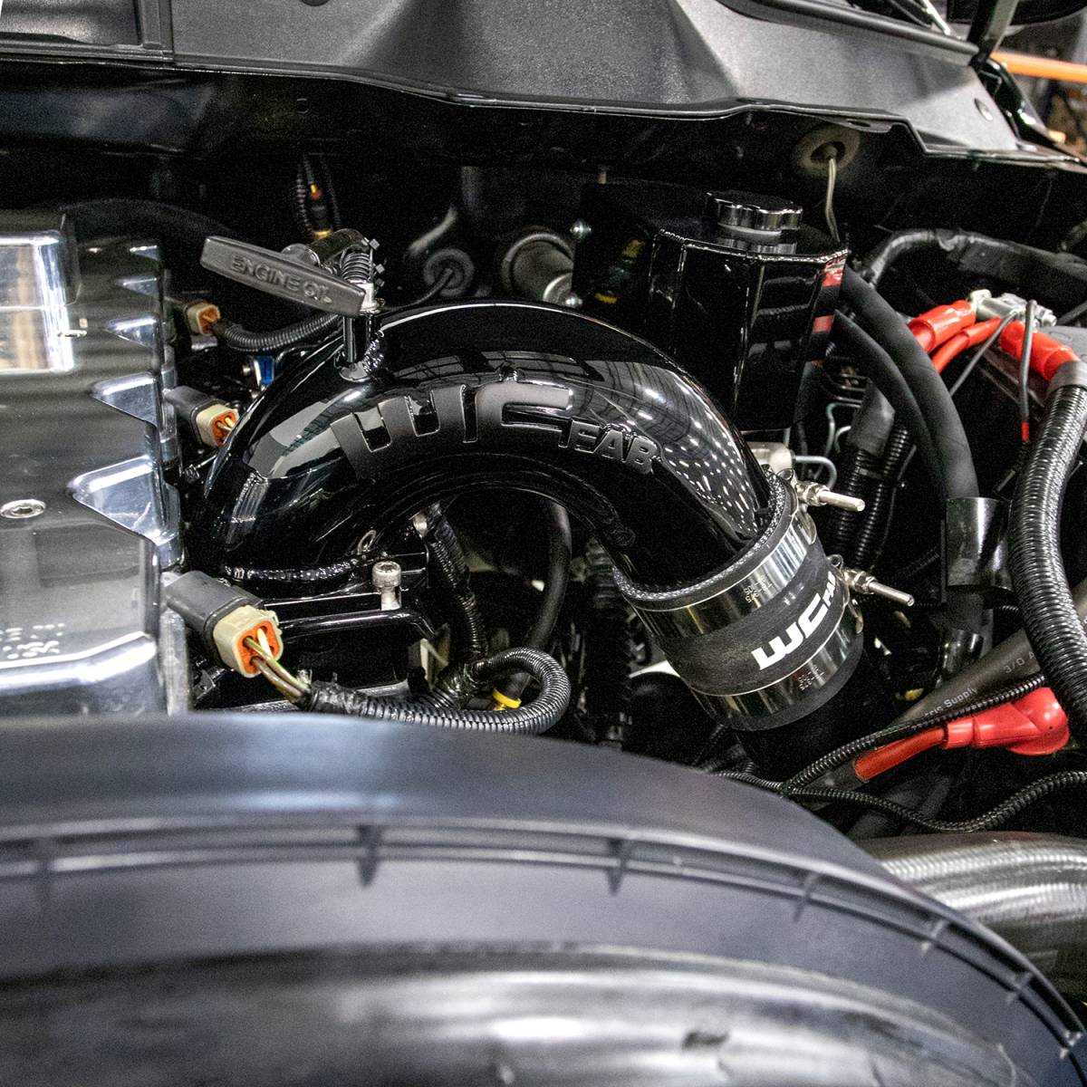 Wehrli WCF100329-CT 5.9 Cummins stage 1 intake bundle gloss white intercooler pipes
