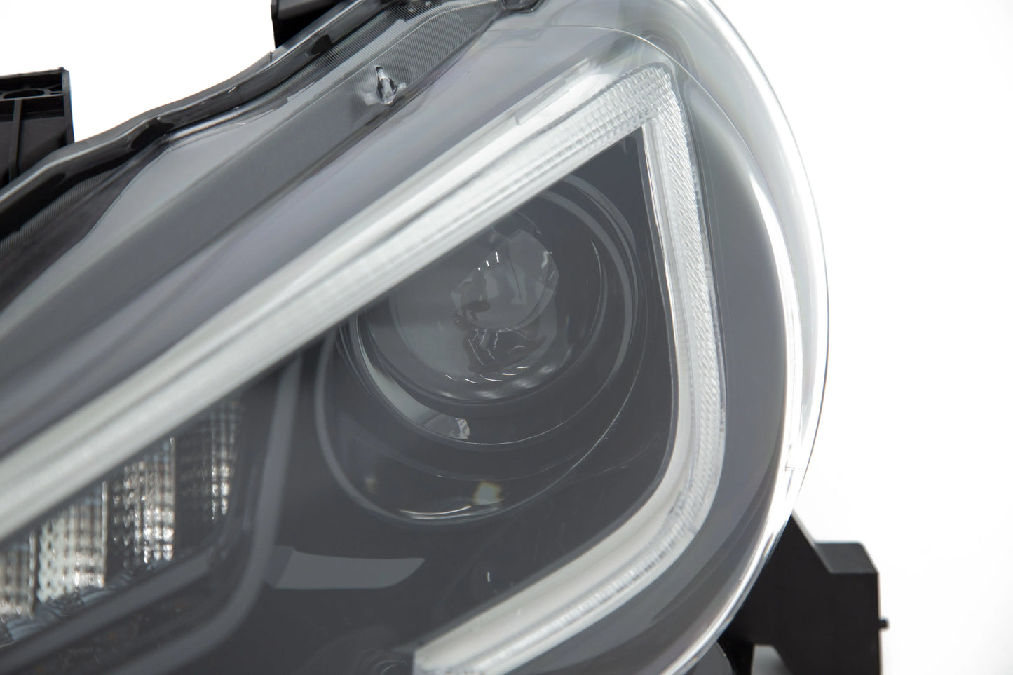 OLM Sequential Style Headlights w/ 6000k HID - 13+ FT86 / BRZ