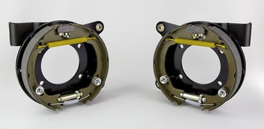 Wilwood Brackets (2) - Disc/Drum Ford 8.8 Special - 3.15in Bearing 2.50in Offset 1pc 0.81in Rotor Wilwood