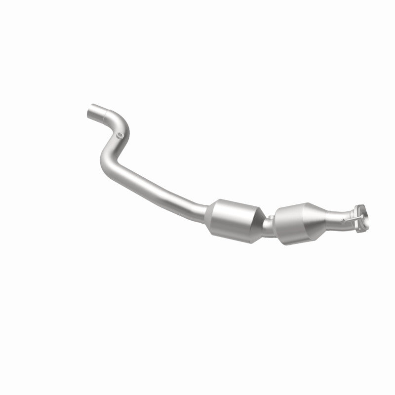 MagnaFlow 13-17 Range Rover V8 5 OEM Underbody Direct Fit EPA Compliant Catalytic Converter Magnaflow
