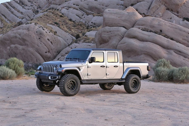 Fabtech 20-21 Jeep JT 4WD Gas 3in Sport Ii System w/Shk Ext - eliteracefab.com