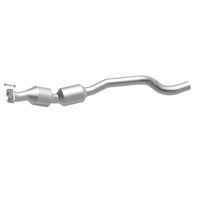 MagnaFlow 13-17 Range Rover V8 5 OEM Underbody Direct Fit EPA Compliant Catalytic Converter Magnaflow