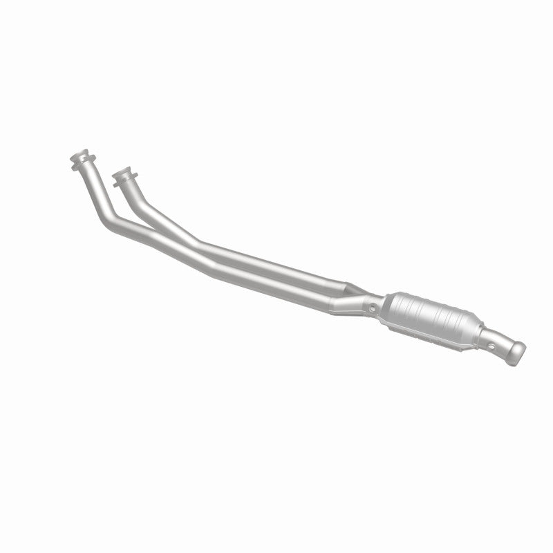 MagnaFlow Conv Volvo 6.5X4 2/2.5 Magnaflow