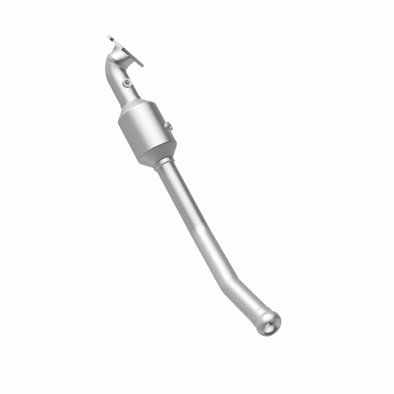 Magnaflow 13-15 Dodge Durango V6 3.6L OEM Grade / EPA Compliant Direct-Fit Catalytic Converter Magnaflow